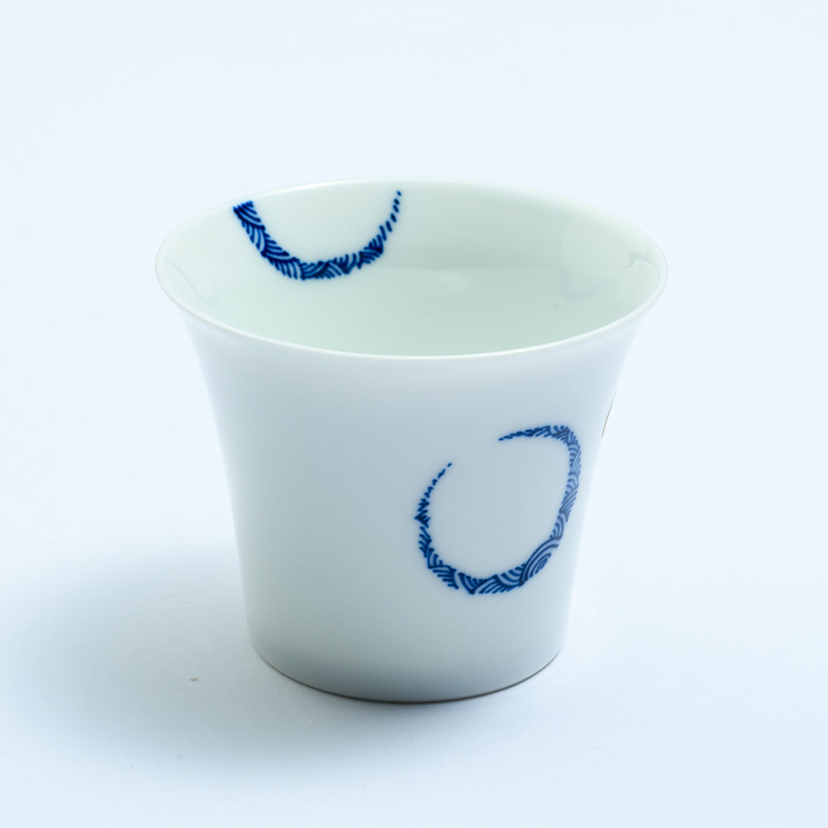 三川内焼 反杯 日月(小)(みかわちやき そりさかずき にちげつ)