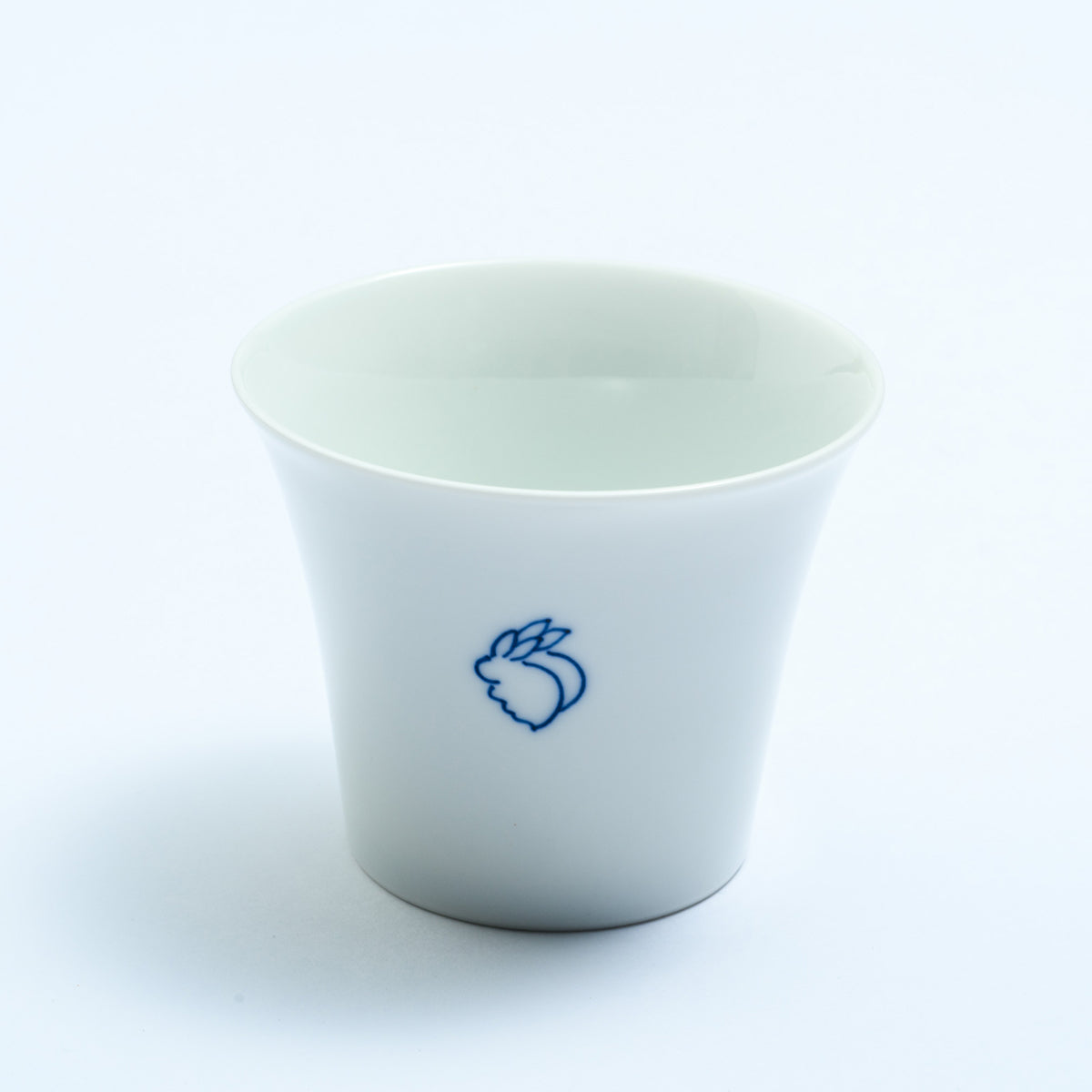 三川内焼 反杯 うさぎ(小)(みかわちやき そりさかずき うさぎ)