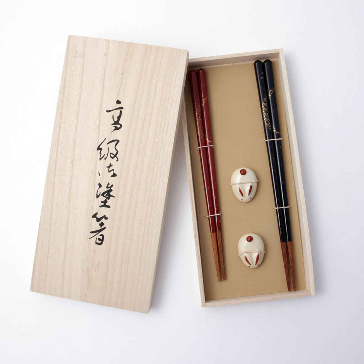 縁起のいい青海波柄の箸