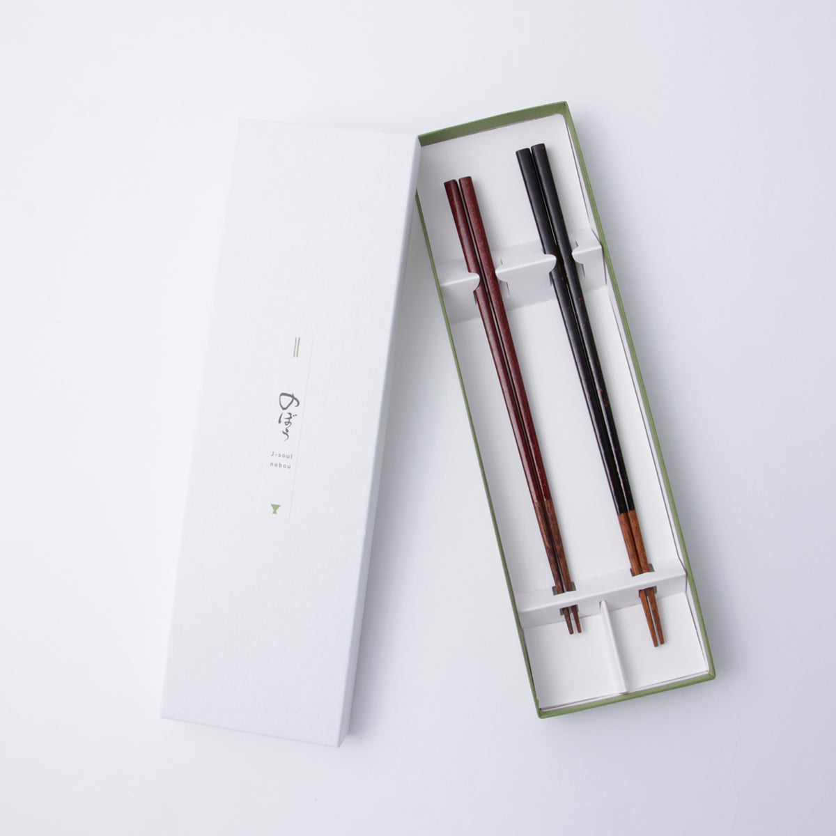 煌びやかな金粉入り