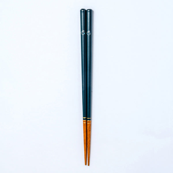 ウサギが寄り添う夫婦円満箸